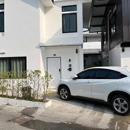 Baan 9 Muang Small House เชียงใหม่ ภายนอก รูปภาพ