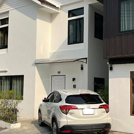 Baan 9 Muang Small House เชียงใหม่ ภายนอก รูปภาพ